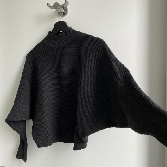 Zara Batwing Knit Sweater Size S - Picture 7 of 7